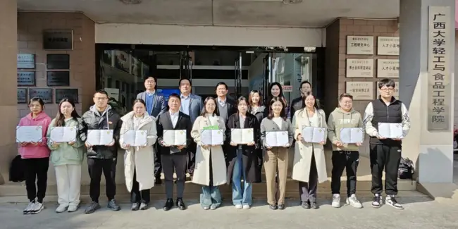 Almost 100 students awarded a Valmet scholarship in China